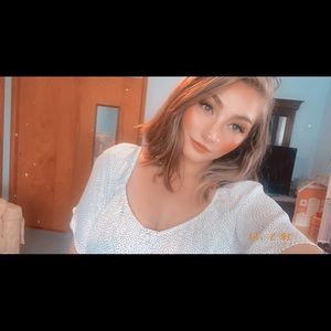 Meet your Posher, Kelli